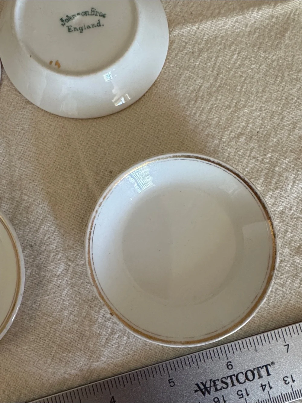 Johnson Brothers White Porcelain Condiment Bowls with Gold Rim - Set of 4 - Picture 3 of 4